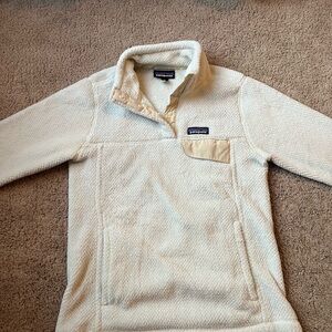off white Patagonia fleece long sleeve